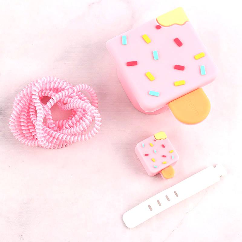 Яркий чехол для  AirPods с зарядным кейсом 