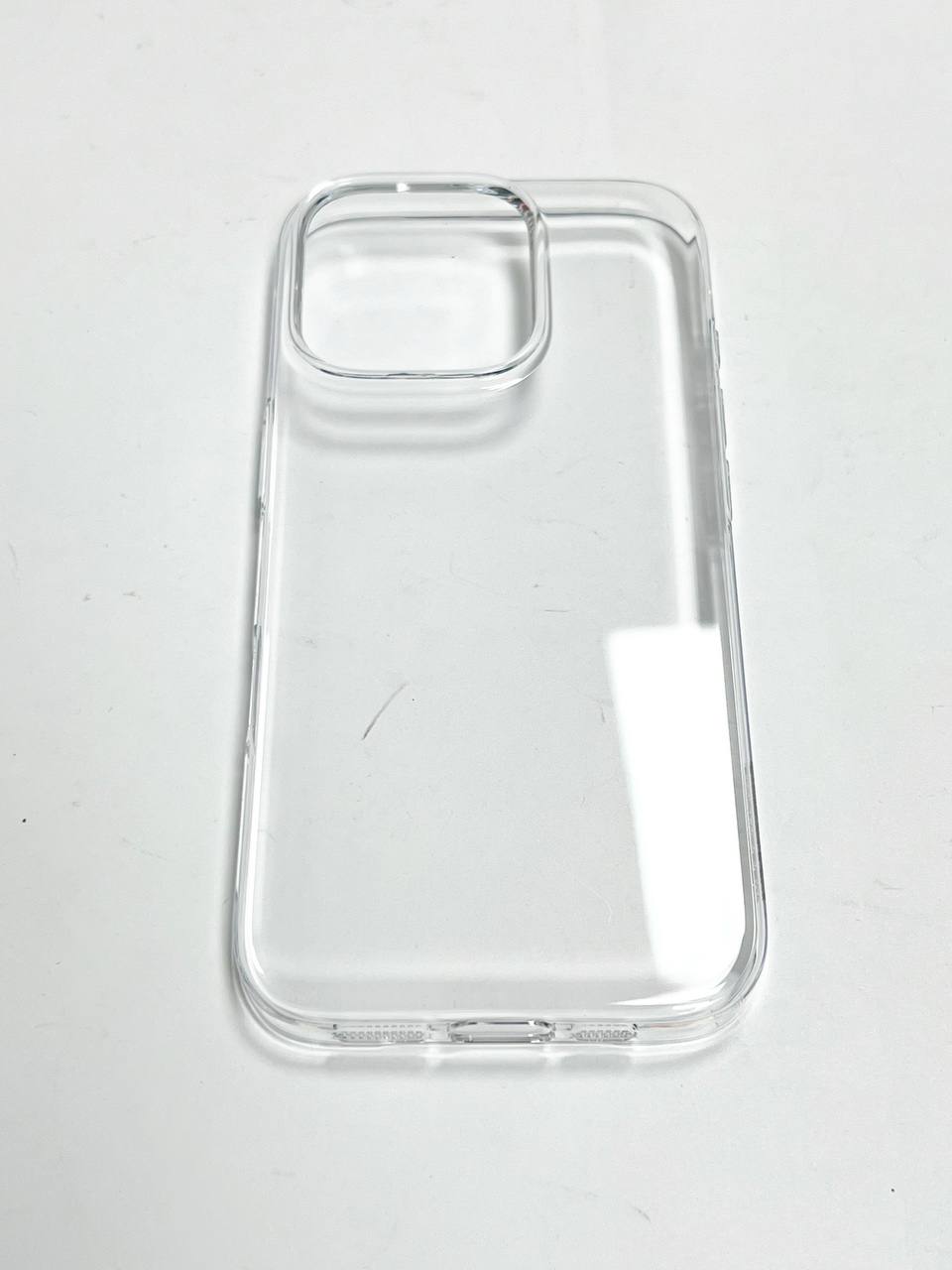 Прозрачный чехол X-Cystal IP 16 Pro 