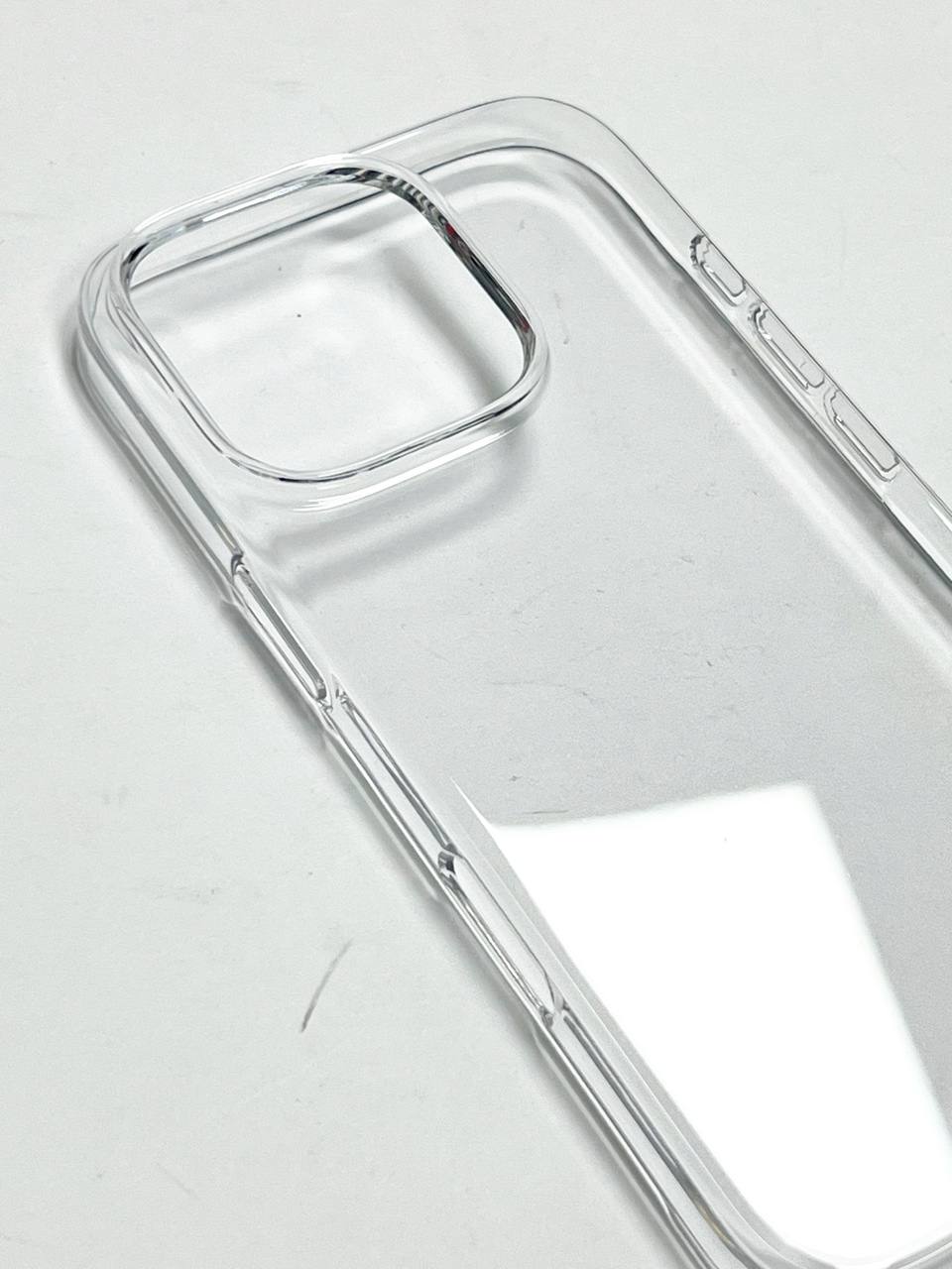 Прозрачный чехол X-Cystal IP 16 Pro 