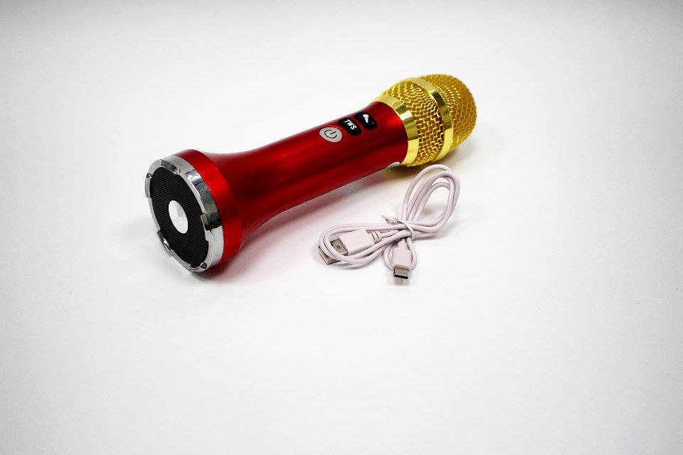 Микрофон Multifunctional karaoke microphone L-1258. Красный
