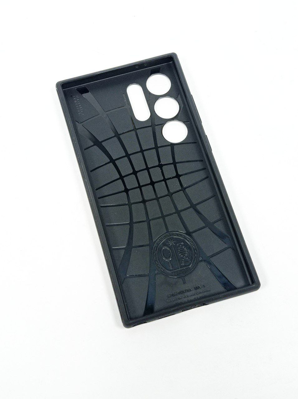 Чехол Spigen S 24 Ultra