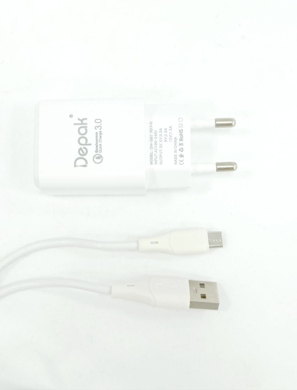 Зарядный кабель с разъемом micro-USB