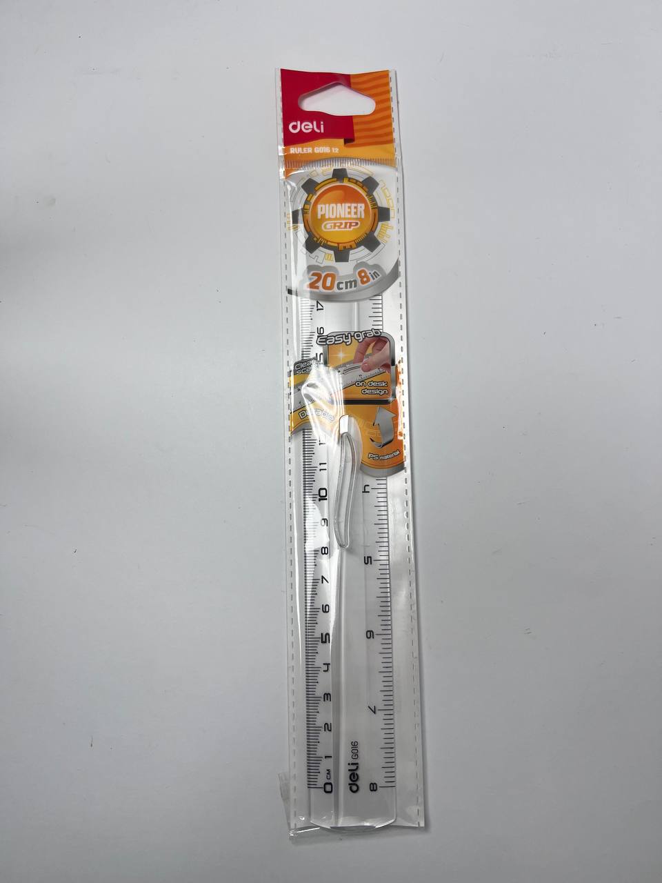 Линейка Pioner Grip с держателем 20 см.
