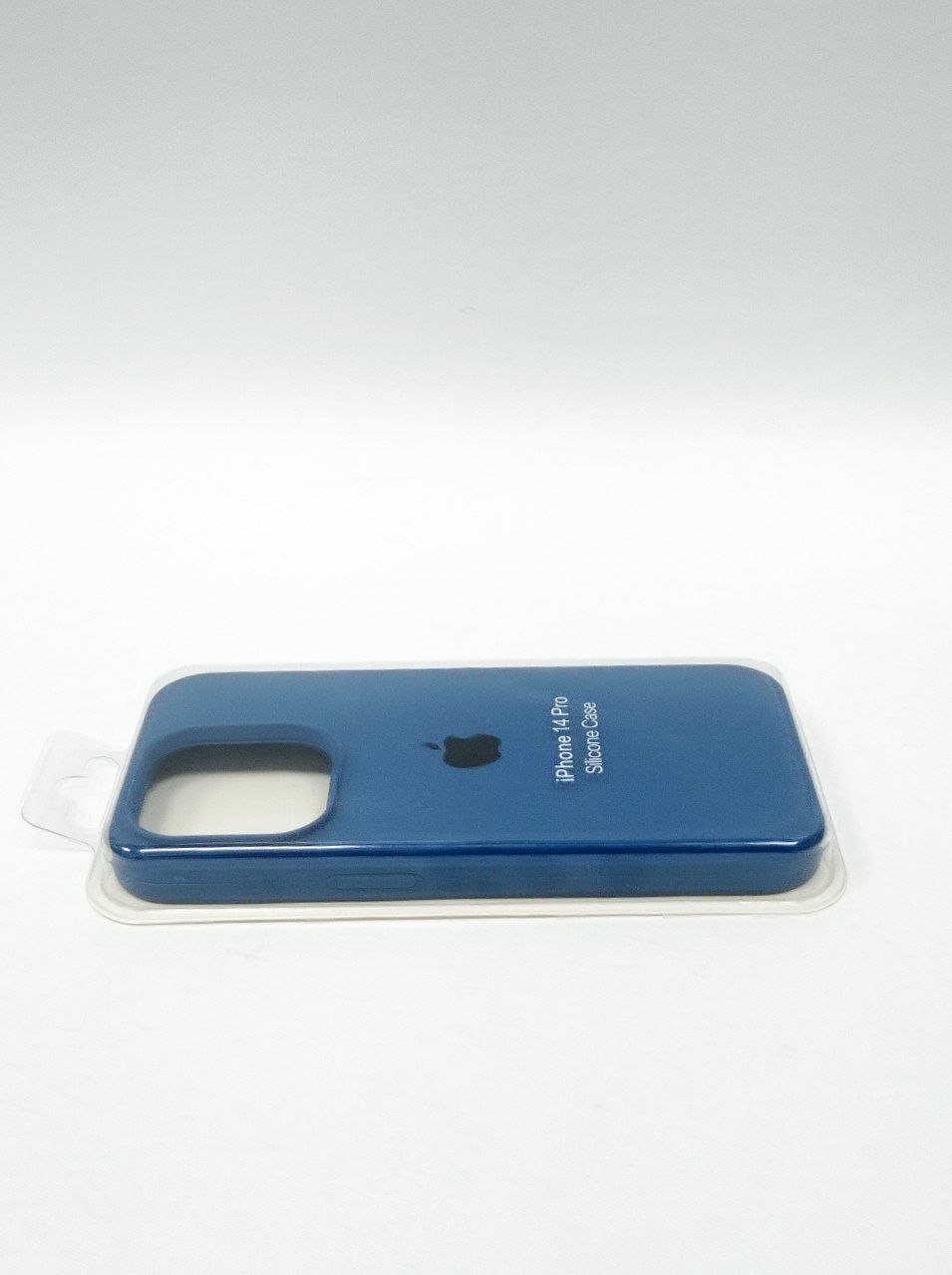 Силиконовый цветной чехол IPhone 14 Pro