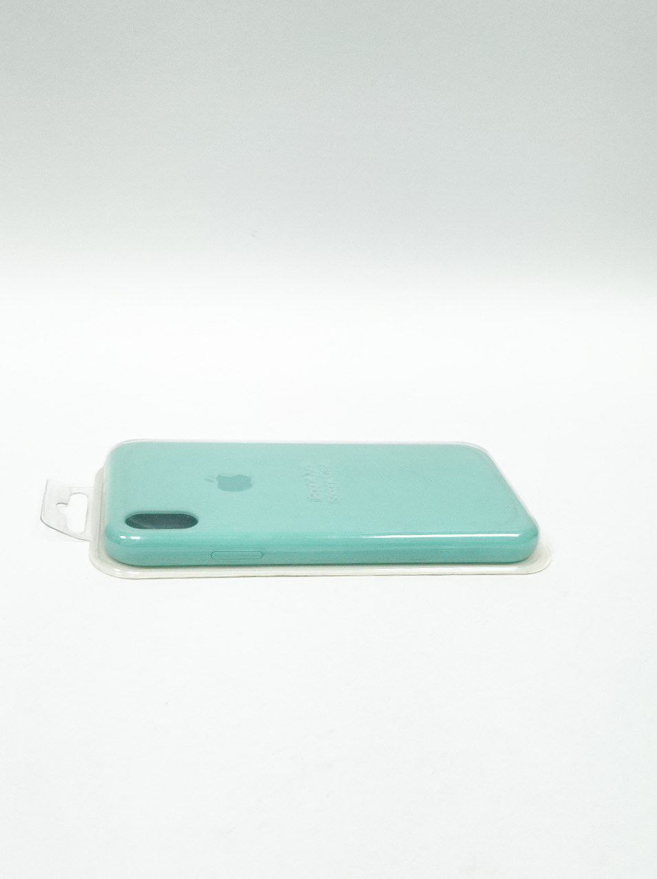 Силиконовый цветной чехол IPhone XR